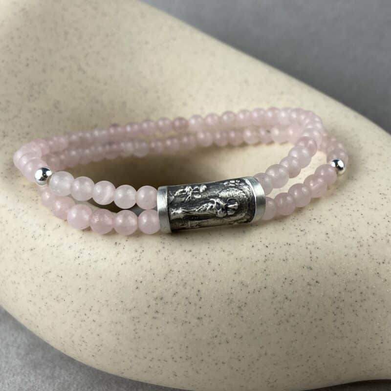 Pulsera de la Virgen del Pilar con piedras naturales