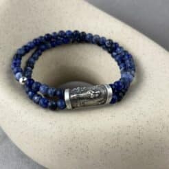 Pulsera de la Virgen del Pilar con piedras naturales