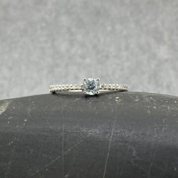 Un clásico elegante y minimalista para ese regalo especial